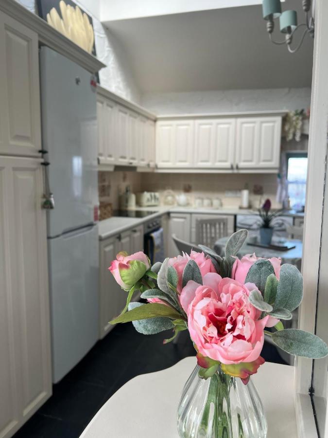 Enchanted Cottage Mullaghbane Екстериор снимка